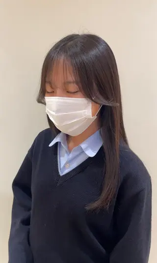 ロング 池田 早穂のヘアスタイル