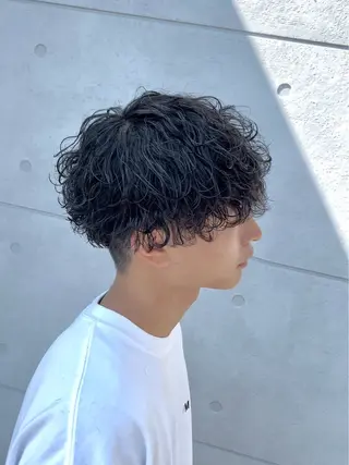ミディアム パーマ ヘアアレンジ メンズ 飛田 楓信のヘアスタイル