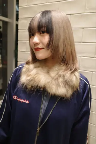 ミディアム カラー SALOWIN所属・ブリーチ🔑 ボブ✨レイヤーのヘアスタイル