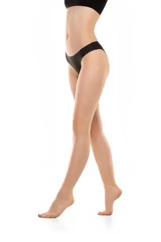 eclat BEAUTY NAIL SALON 楠葉店所属・山田 千智のエステ・リラクイメージ