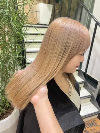 ロング ハギワラ ミナコのヘアスタイル