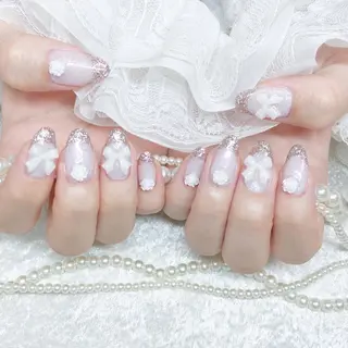 ネイル Kanako 💫のネイルデザイン