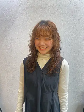 ロング 🖤🌀くるくる パーマ🌀🖤ayaのヘアスタイル