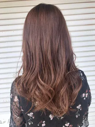 セミロング カラー レイヤーカット匠 イソザキノリユキのヘアスタイル