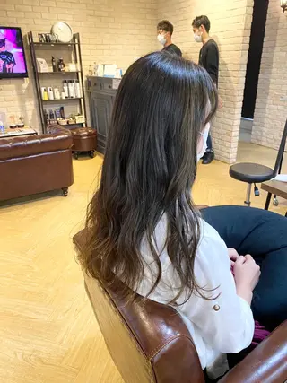 ロング カラー 髪質改善 ヒデのヘアスタイル