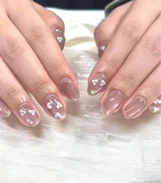 ネイル White dear fujiwaraのネイルデザイン