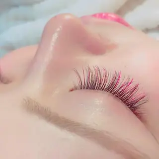 マツエク・マツパ sara 荒井店のヘアスタイル