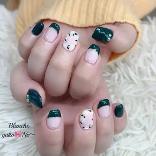 ネイル ネイルサロン　Lian所属・Lian Yulilianのネイルデザイン