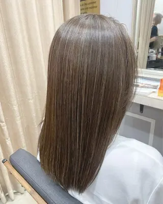 カラー 🫧ハイライトモデル 募集🫧溝口結麻のヘアスタイル