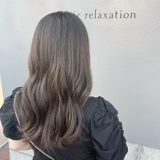 ミディアム 西垣 佳苗のヘアスタイル