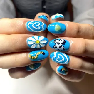 ネイル Nails VINATI所属・ササキスズナ Jr.ネイリストのネイルデザイン