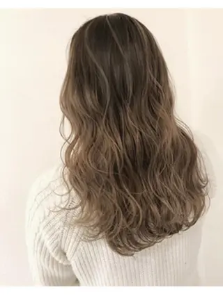 セミロング カラー 山崎 俊介のヘアスタイル