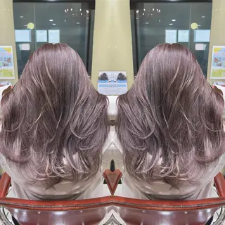 セミロング Y Uのヘアスタイル