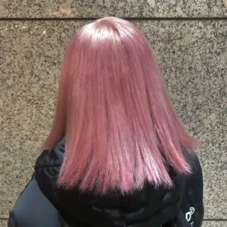 ミディアム カラー 平尾 拓也のヘアスタイル