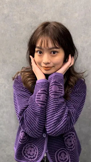 ミディアム 古沢 新のヘアスタイル