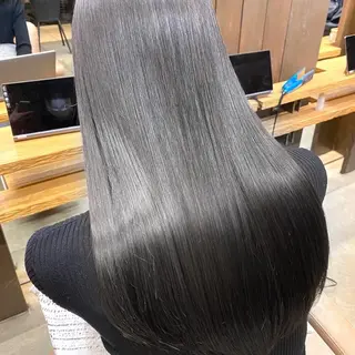 ロング 艶カラー／ 今井春汰のヘアスタイル