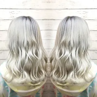 セミロング カラー 韓国ヘア🤍髪質改善 🇰🇷AKANEのヘアスタイル