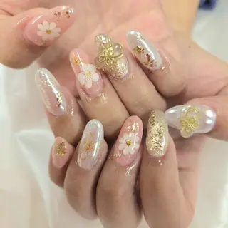 ネイル 河野ちえ (雑誌掲載サロン)のネイルデザイン