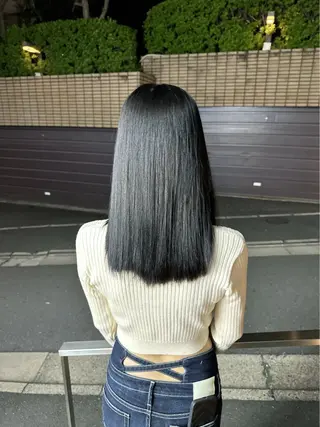 セミロング Wisteria所属・美髪特化✨ 伊織✨縮毛矯正✨のヘアスタイル