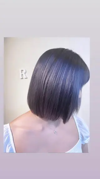 ミディアム 🌈8月末までシャ イン輝きハイトーン✨のヘアスタイル