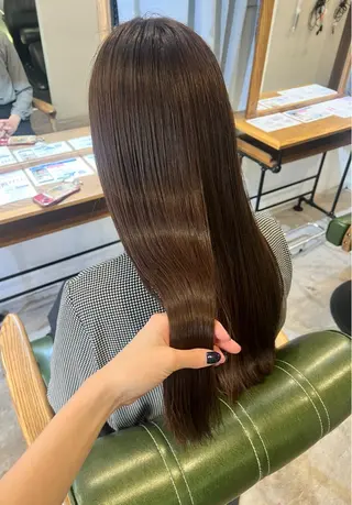 ロング ulu. amiのヘアスタイル