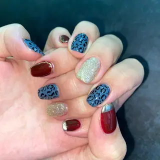 ネイル ﾎｯﾄﾍﾟｯﾊﾟｰに 以降中/彩音👼🏽のマツエク・マツパデザイン