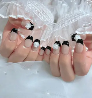 ネイル Sii nail 🤍SAKIのネイルデザイン