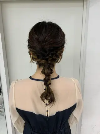 ミディアム カラー ヘアアレンジ 卒業式ヘアセット🎀 ヘアアレンジのヘアスタイル