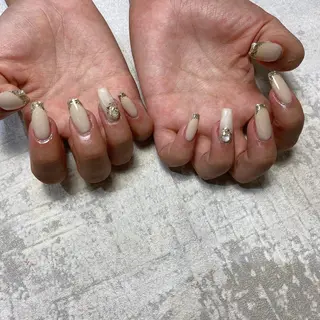 ネイル 菅 恵奈のネイルデザイン