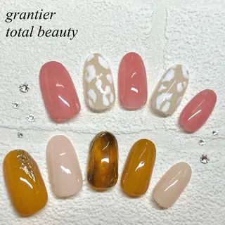 ネイル grantier beautyのネイルデザイン
