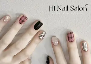 ミディアム H1 ネイル サロンのネイルデザイン