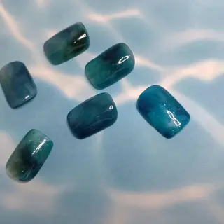 ネイル ラヴィアン ローズのネイルデザイン