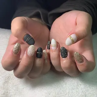 ネイル MHR nailのネイルデザイン