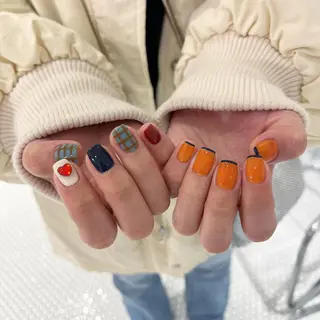 ネイル pool TSUKAMOTOのネイルデザイン