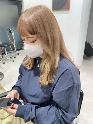 ミディアム カラー noa/ 渋谷のヘアスタイル