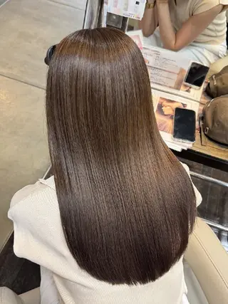 カラー AVANCE北花田所属・和家 小梅のヘアスタイル