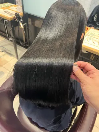 ロング 縮毛矯正✨️レイヤー クボタリョウのヘアスタイル