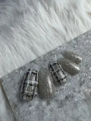 ネイル IRY nail 黒須莉奈のネイルデザイン