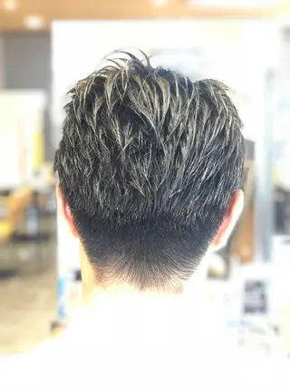 ショート メンズ 吉村 周馬のヘアスタイル