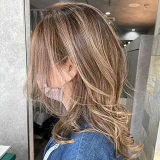 セミロング カラー Labimani ラビマーニ所属・西林麗雄12月 空きあります!のヘアスタイル