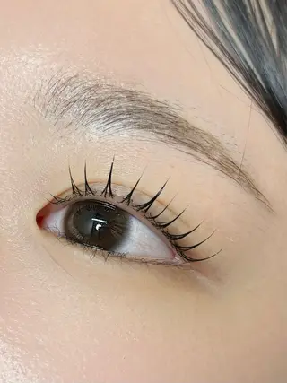 マツエク・マツパ 垢抜け眉とちゅるん まつげ🎀みく鎌倉のマツエク・マツパデザイン