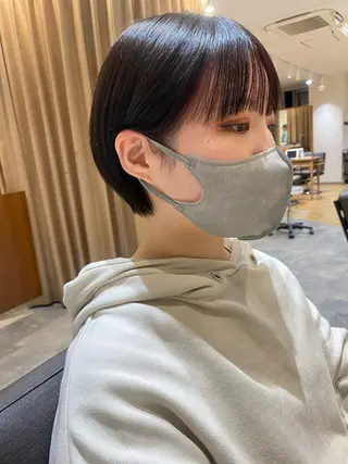 ショート かえ🩶韓国ボブ🎀 透明感カラー🥣のヘアスタイル