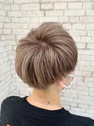 カラー メンズ 特殊カラー/ブリーチ 道満ゆいなのヘアスタイル