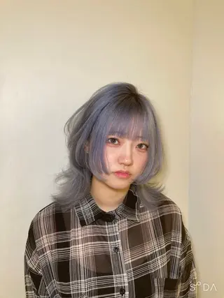 ミディアム ブリーチカラー AYANEのヘアスタイル