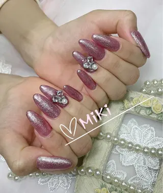 ネイル 🦋 MiKi 🦋 ネイルサロンのネイルデザイン