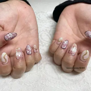 ネイル Sunny.Roa fujiのネイルデザイン