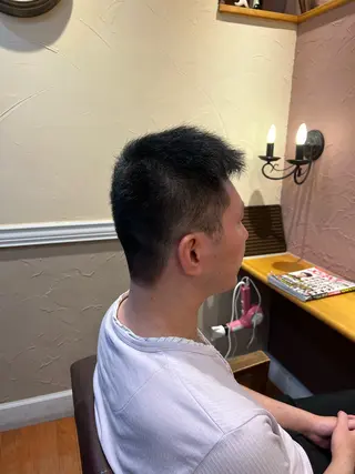 メンズ ビューティーサロンヌーベル一ノ割店所属・大内 芹菜のヘアスタイル