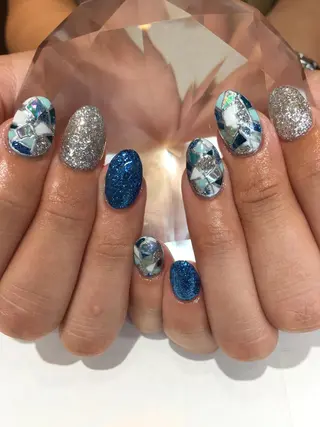 ネイル glow_ nailのネイルデザイン