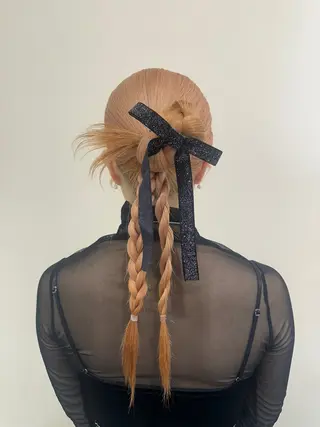 ロング カラー ヘアアレンジ カチモリ個性派カラー AKANE❤️‍🔥のヘアスタイル