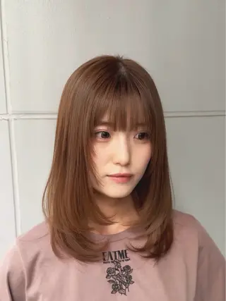 セミロング カラー SALOWIN新宿三丁目【サロウィン】所属・ハッシュレイヤー💐 透明感カラー💐青木のヘアスタイル